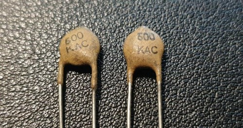Erie 500pf 5nf 500vdc 10 - 500pf, 0.5nf